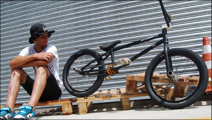 Equipe  BMX Impact Bike no Programa ASTROS 2012