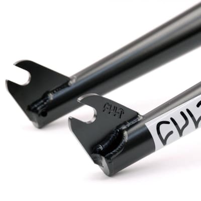 GARFO CULT SECT 32MM PRETO