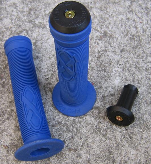 MANOPLA PRO-X CAT AZUL 140MM