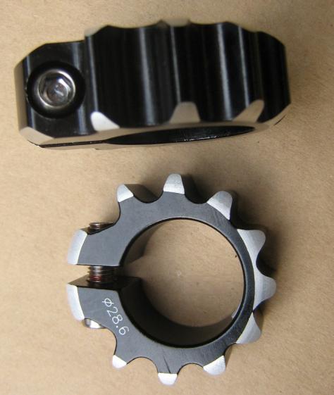 ABRAÇADERIA DABOMB ENGRENAGEM 31.8MM P/ CANOTE 27.2MM e 26.8MM