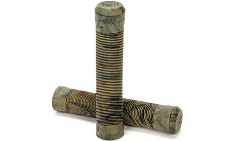 MANOPLA FIEND TEAM S/FLANGE 147MM CAMUFLADO