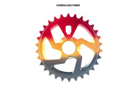 COROA CULT NWO 25 e 28 DENTES RASTA 