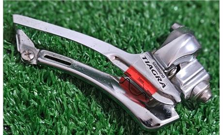 CâMBIO DIANTEIRO SHIMANO TIAGRA FD-4500 BRAZE ON s/ ABRAÇADEIRA