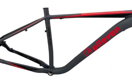 QUADRO ELLEVEN REACTOR MTB 29 15 ou 17 ou 19 ou 21 GRAFITE