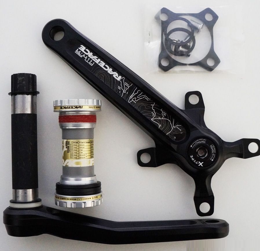 PEDIVELA 2 PÇS RACE FACE ATLAS MTB FREERIDE e DH 83MM 170 e 175MM 